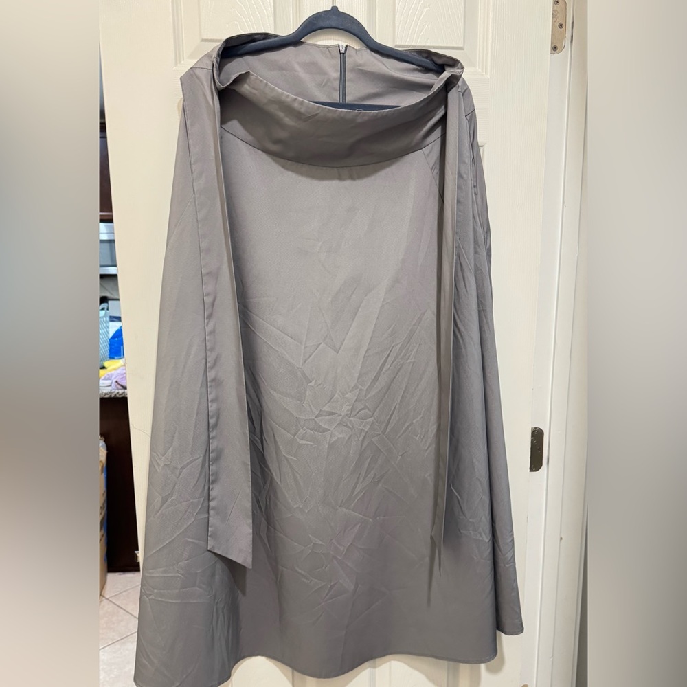 Elegant Gray Women's Skirt